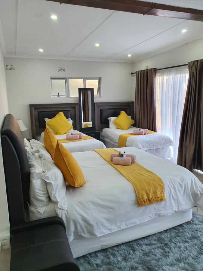 Sunnyridge Lodge East London Esterno foto