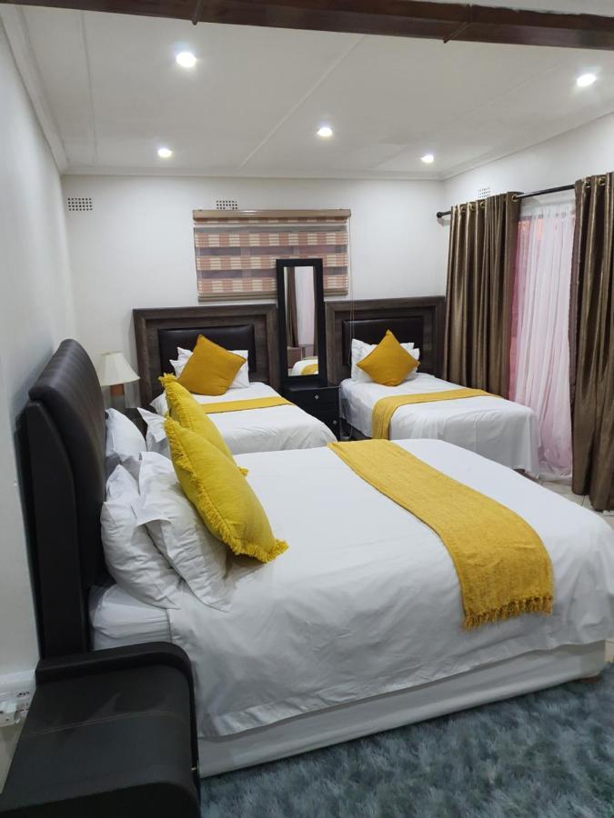 Sunnyridge Lodge East London Esterno foto